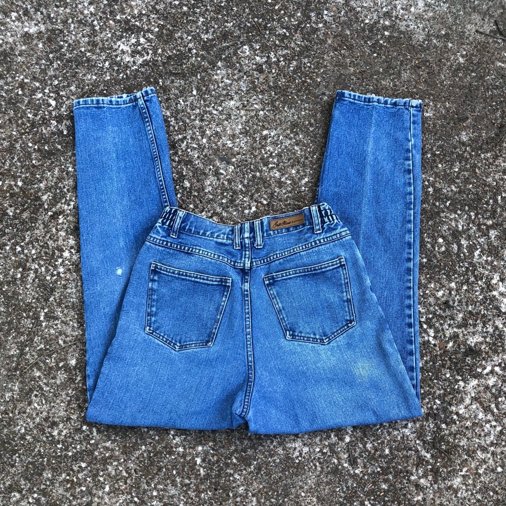 Women’s vintage Light wash high waisted mom jeans